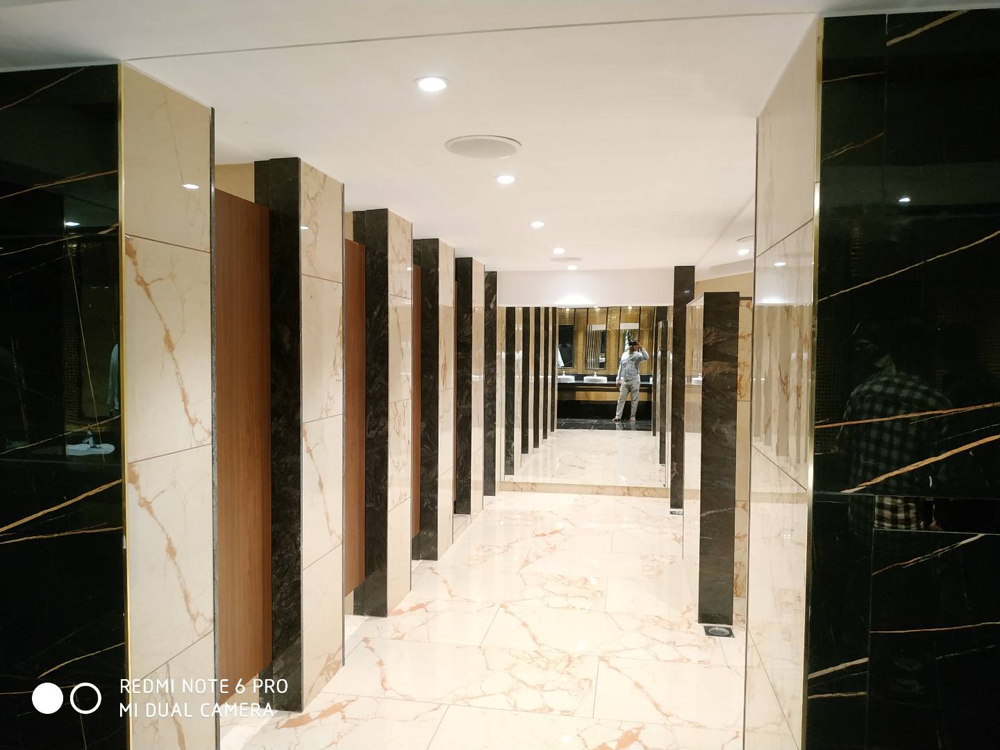 Vetri Cinemas - View 7